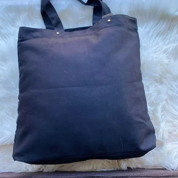 Victoria’s Secret bag - Picture 2 of 6